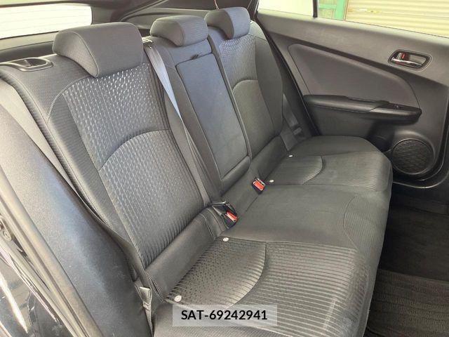 Toyota PRIUS 2016-06 5875738-8