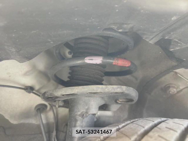 Toyota PRIUS 2013-03 5875817-19