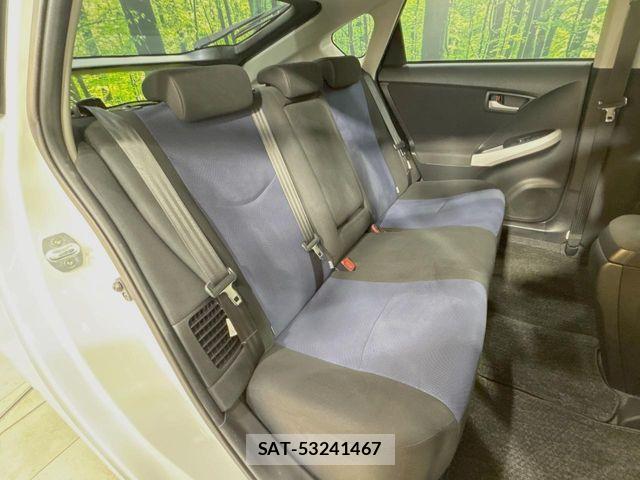 Toyota PRIUS 2013-03 5875817-8