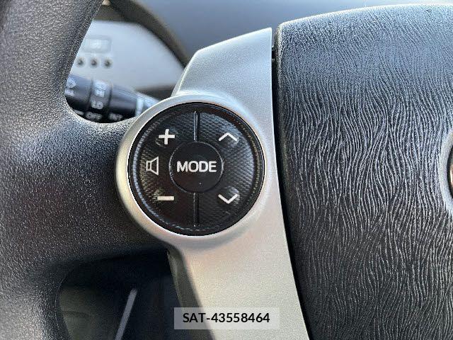 Toyota PRIUS 2015-03 5875832-17