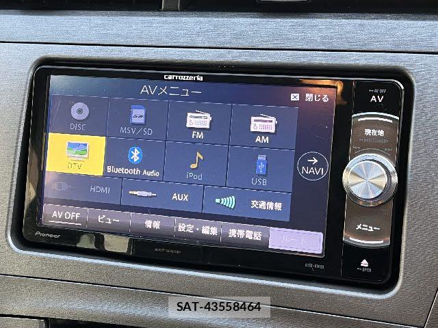 Toyota PRIUS 2015-03 5875832-5