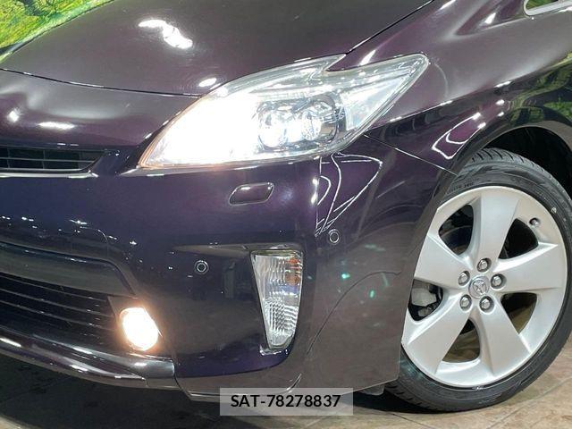 Toyota PRIUS 2013-11 5875820-11