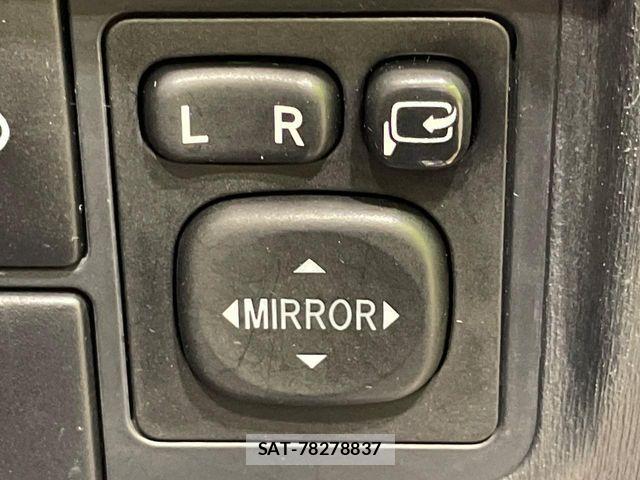 Toyota PRIUS 2013-11 5875820-6