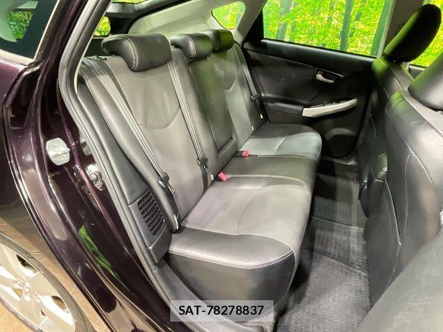 Toyota PRIUS 2013-11 5875820-8