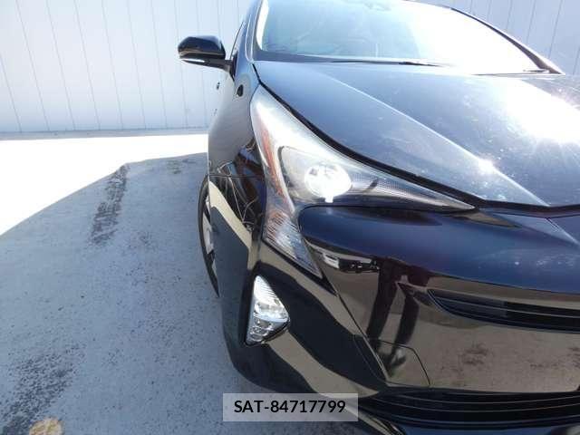 Toyota PRIUS 2015-02 5875816-20
