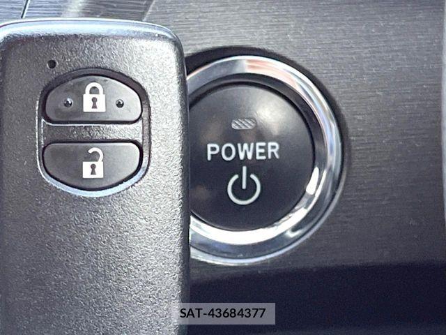 Toyota PRIUS 2011-05 6016472-5