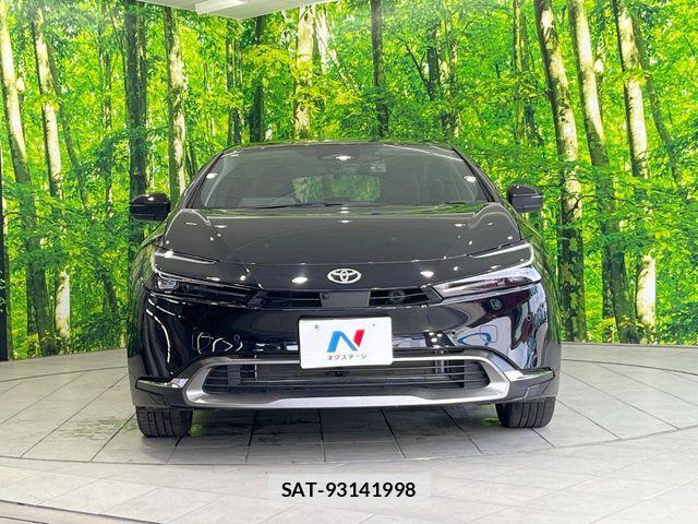 Toyota PRIUS 2023-06 6016217-13