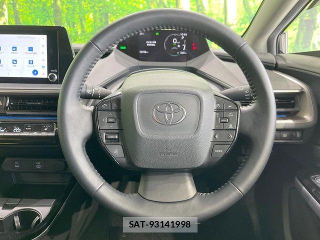 Toyota PRIUS 2023-06 6016217-7