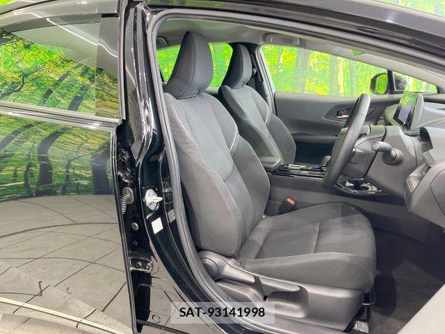 Toyota PRIUS 2023-06 6016217-8