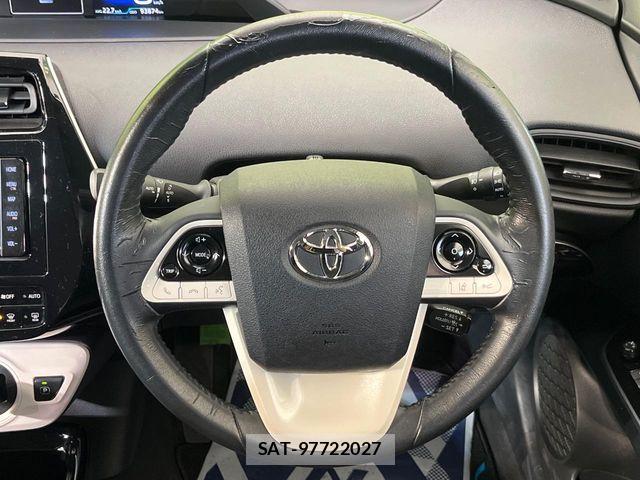 Toyota PRIUS 2018-11 6135550-10