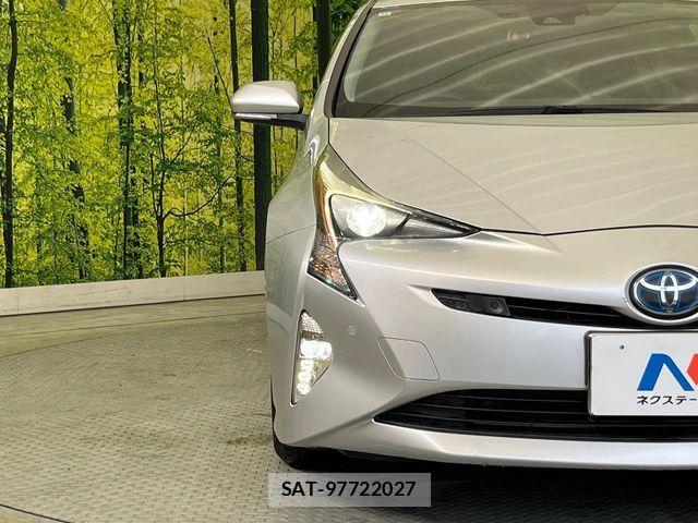 Toyota PRIUS 2018-11 6135550-11