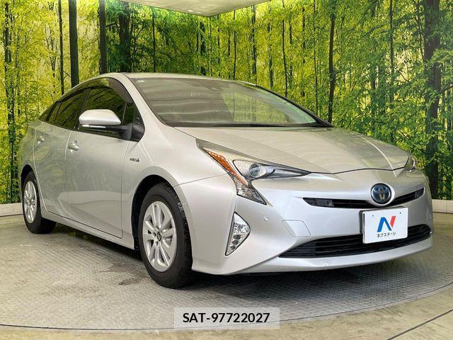 Toyota PRIUS 2018-11 6135550-15