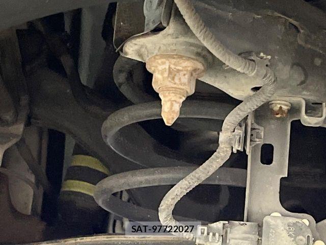Toyota PRIUS 2018-11 6135550-19