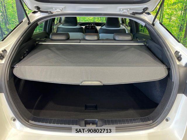 Toyota PRIUS 2019-03 6218447-9