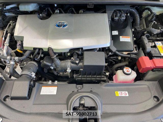 Toyota PRIUS 2019-03 6218447-17