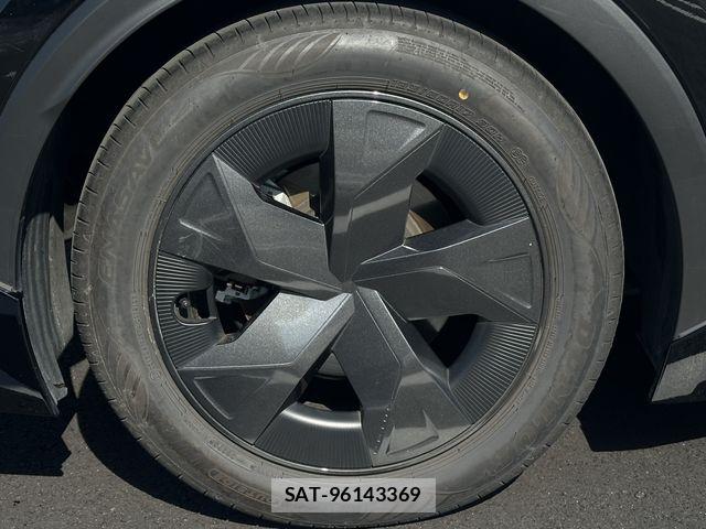 Toyota PRIUS 2023-08 6218428-17