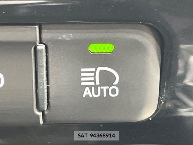 Toyota PRIUS 2016-05 6218508-6