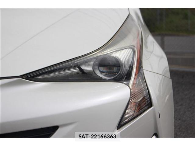 Toyota PRIUS 2016-11 6218534-18