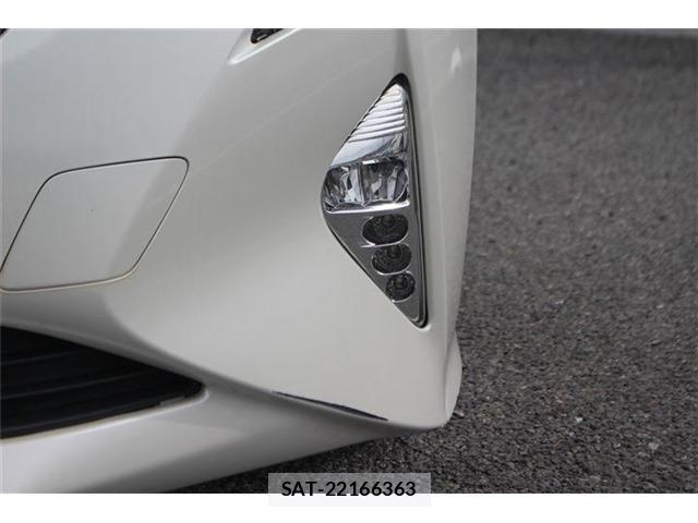 Toyota PRIUS 2016-11 6218534-19
