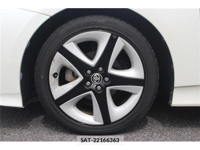 Toyota PRIUS 2016-11 6218534-29