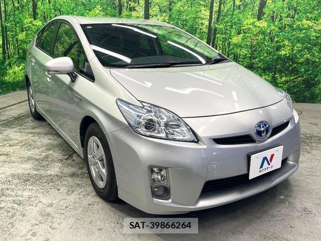 Toyota PRIUS 2011-12 6246756-15