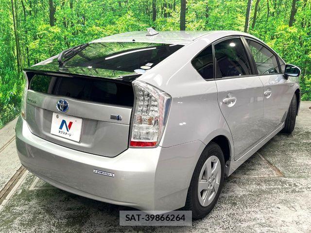 Toyota PRIUS 2011-12 6246756-16