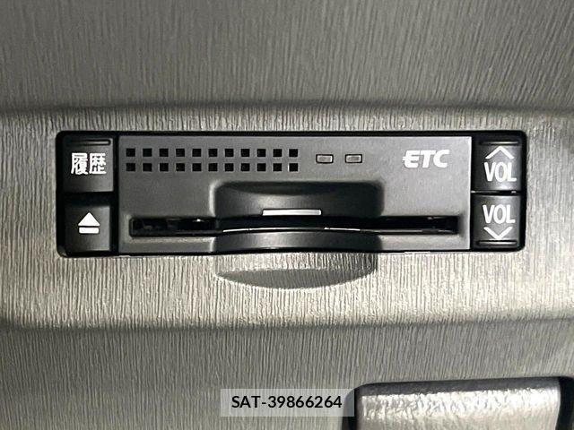 Toyota PRIUS 2011-12 6246756-5