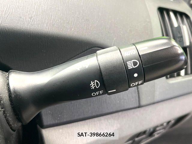 Toyota PRIUS 2011-12 6246756-6
