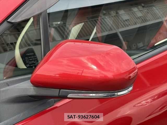Toyota PRIUS 2020-10 6246721-23