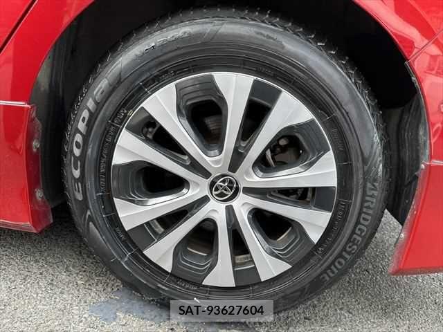 Toyota PRIUS 2020-10 6246721-26