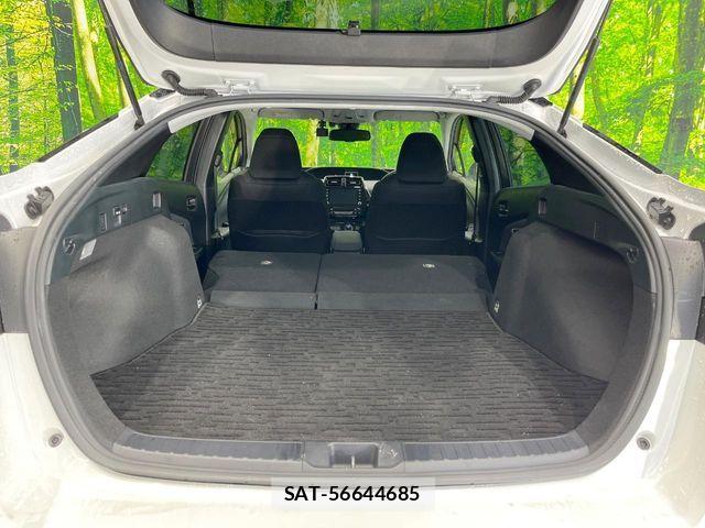 Toyota PRIUS 2021-10 6246707-9