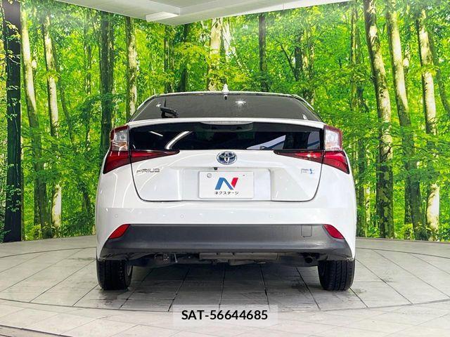 Toyota PRIUS 2021-10 6246707-14