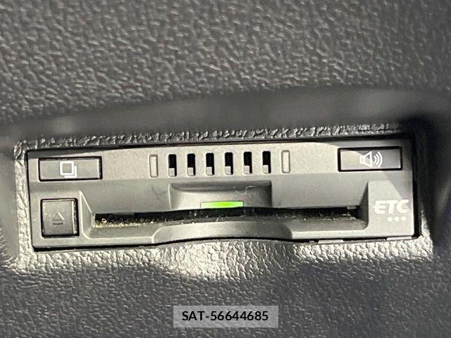 Toyota PRIUS 2021-10 6246707-5