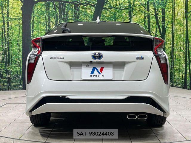 Toyota PRIUS 2018-11 6272591-14