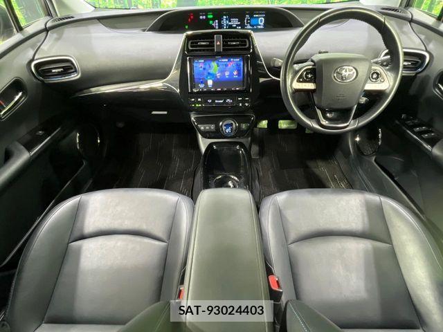 Toyota PRIUS 2018-11 6272591-1