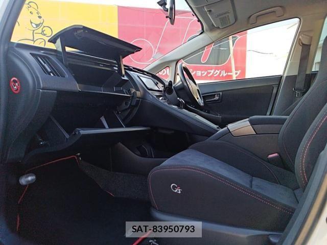Toyota PRIUS 2014-08 6502108-21
