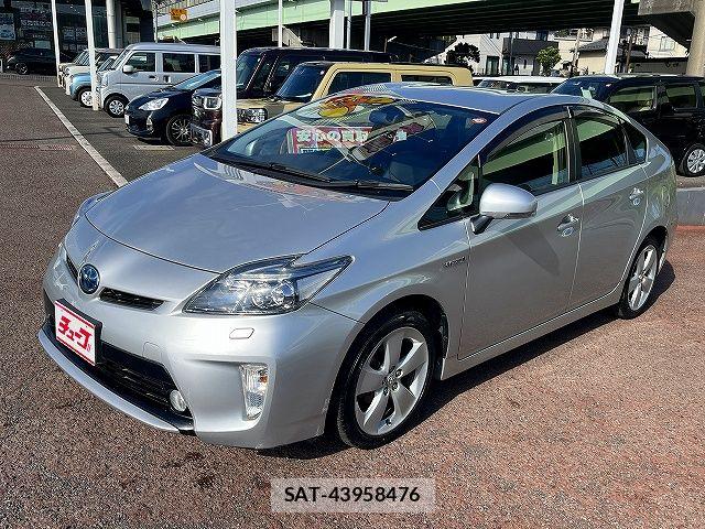 Toyota PRIUS 2013-10 6527238-0