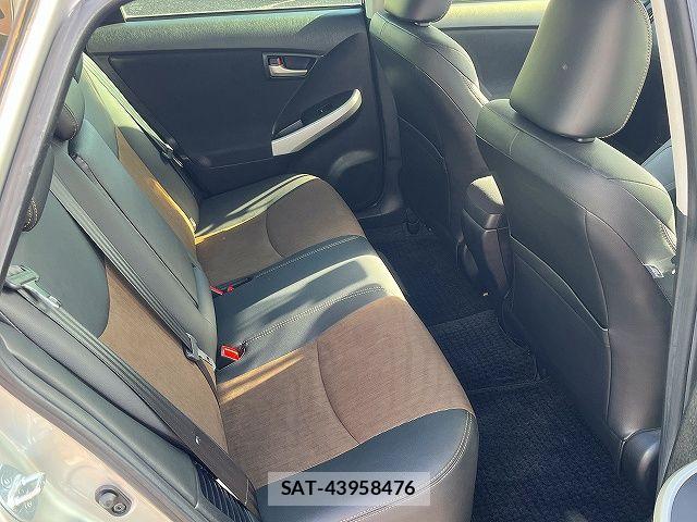 Toyota PRIUS 2013-10 6527238-9