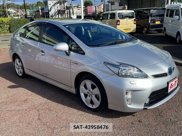 Toyota PRIUS 2013-10 6527238-6