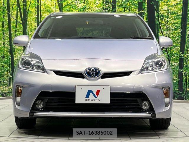 Toyota PRIUS 2014-02 6527261-13