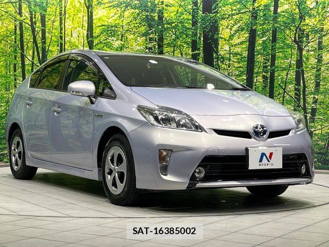 Toyota PRIUS 2014-02 6527261-15