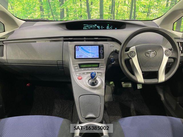 Toyota PRIUS 2014-02 6527261-1