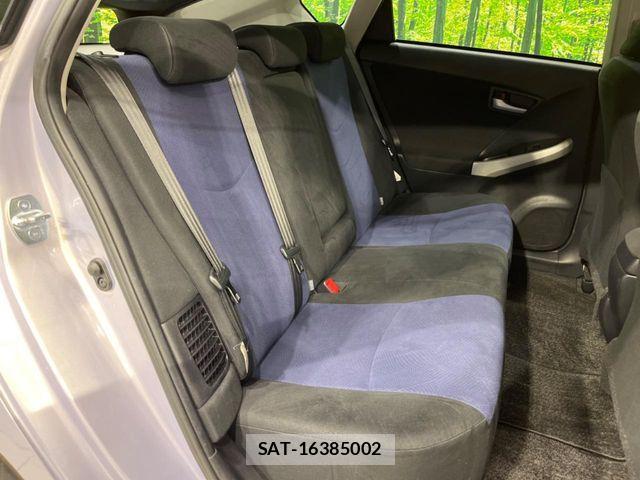 Toyota PRIUS 2014-02 6527261-8