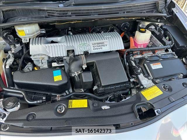 Toyota PRIUS 2014-01 6527257-17