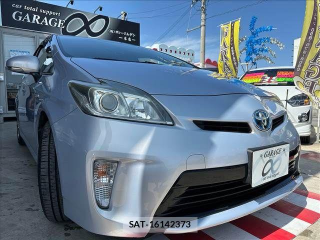 Toyota PRIUS 2014-01 6527257-2