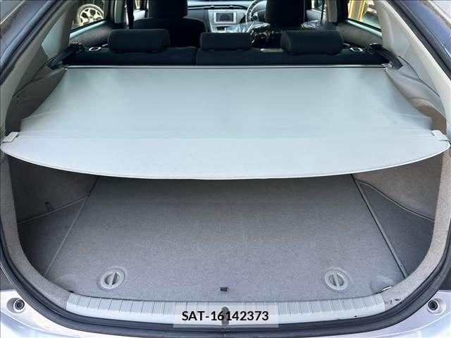 Toyota PRIUS 2014-01 6527257-8