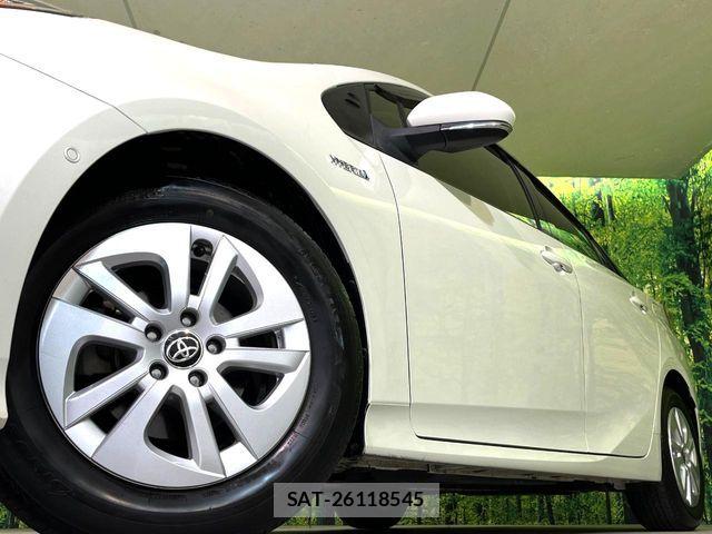 Toyota PRIUS 2017-09 6546489-12