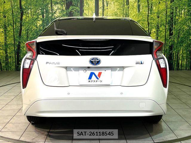 Toyota PRIUS 2017-09 6546489-14