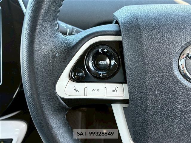 Toyota PRIUS 2017-04 6561955-21