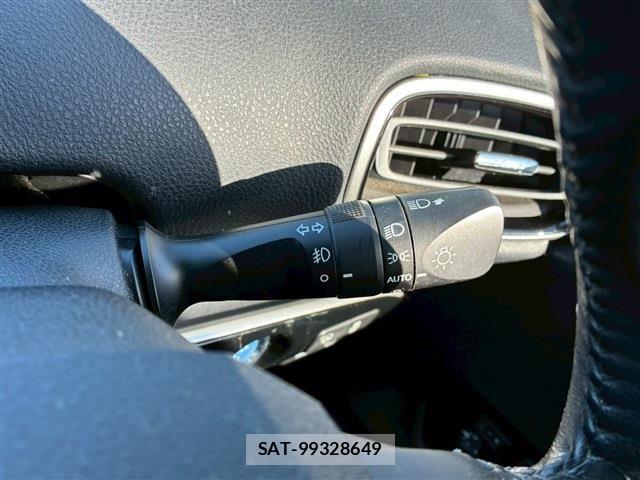 Toyota PRIUS 2017-04 6561955-24